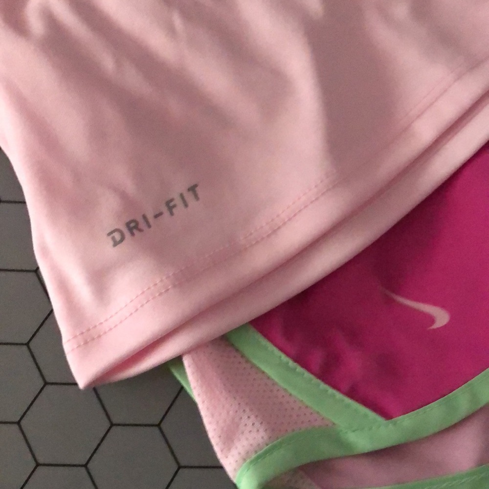 Nike Dri-Fit 2-piece set - NEW - Picture 3 of 9